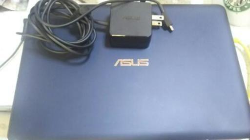 ノートパソコン ASUS X205T