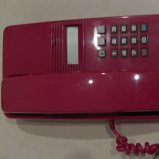 赤い電話機