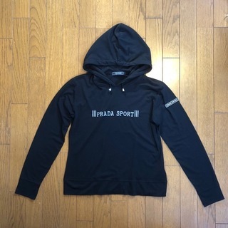 ♡お値段交渉可♡PRADA SPORT ロゴ入りパーカーブラック...