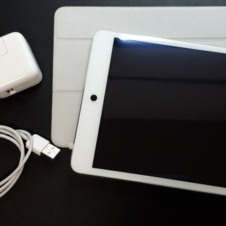【取引終了】Apple iPad mini 2 Retina W...