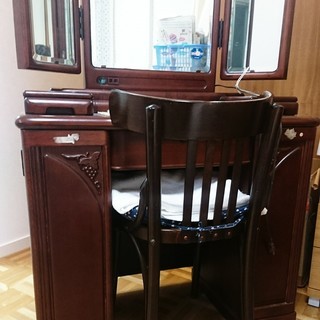 ◇ドレッサー 三面鏡 レトロ アンティーク 椅子もあります◇