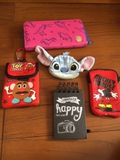 長財布 スティッチがま口 Mr ポテトヘッドカメラケース ミッキースマホケース チェキ用アルバムまとめて えええ 東所沢のキッズ用品の中古あげます 譲ります ジモティーで不用品の処分