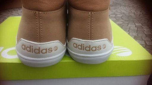 値下げ 新品 アディダス Adidas スニーカー Ezデザート ブーツ Tenshi 柏の靴の中古あげます 譲ります ジモティーで不用品の処分 値下げ 新品 アディダス Adidas スニーカー Ezデザート ブーツ Tenshi 柏の靴の中古あげます 譲ります ジモティーで不用品の処分