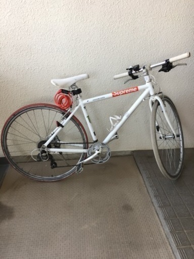 白クロスバイク GIANT】綺麗な白！華やかな新生活に軽快なクロスバイク