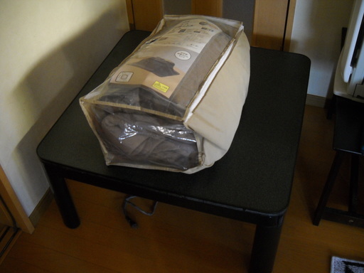 カジュアルこたつ　75×75　掛敷ふとんセット付