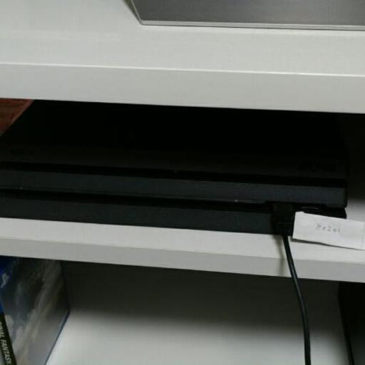 PlayStation4　Pro　CUH-7000BB01