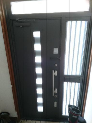 リフォーム用玄関ドア2011年施工多少凹み有り
