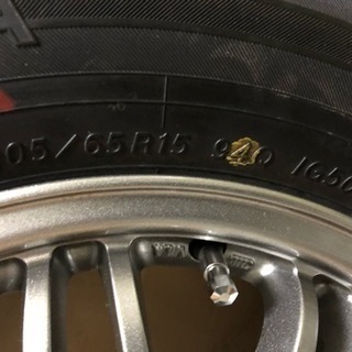 美品 スタッドレスタイヤ アルミホイールセット205／65R15 おまけ有り