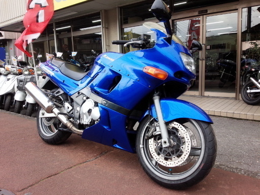 NO.1887 ZZR400 N型 水冷4サイクル16バルブ4気筒エンジン  ☆彡