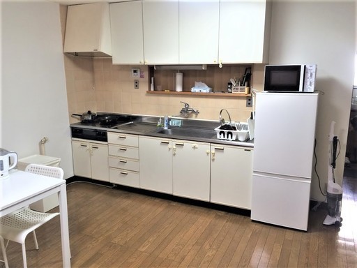 個室5 5畳 光熱費込 阿佐ヶ谷駅徒歩3分 南向き 大型クローゼット 5 6万円 エアコン ベット 机付き 5 7より入居可能 Snn 阿佐ケ谷のシェアハウスの不動産 住宅情報 無料掲載の掲示板 ジモティー