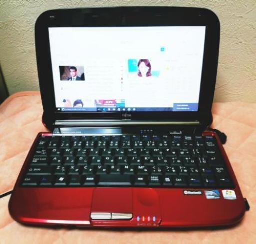 美品ルビーレッド富士通LOOX MG/30/Win10/Office/アドビ他
