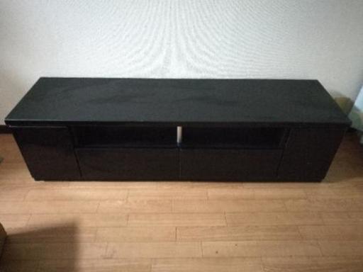 テレビ台　黒