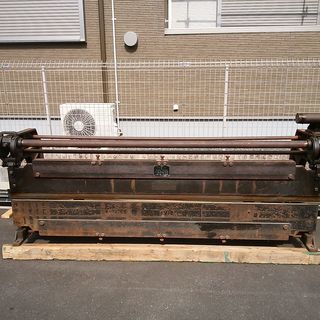 ２ｍ折り曲げ機