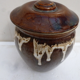 陶器製梅干壺