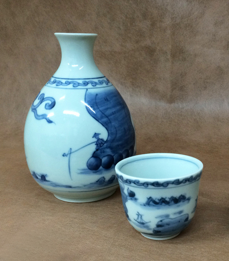 古染付山水絵徳利＆丸盃セット【箱無し未使用品】
