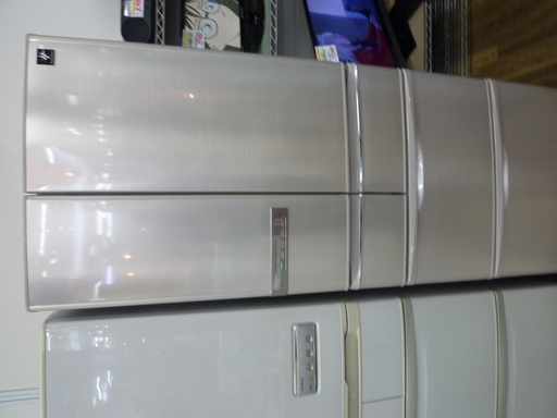 Ｒ  SHARP 6D冷蔵庫（515L・フレンチドア） プラズマクラスター7000搭載 SJ-XF52W 2011年製