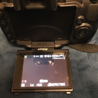 Nikon D5000 一眼レフ 中古