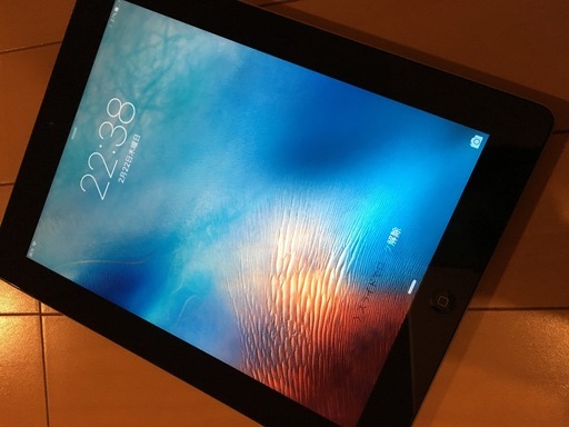 （中古）iPad (第 3 世代) Wi-Fi + Cellular　64GB