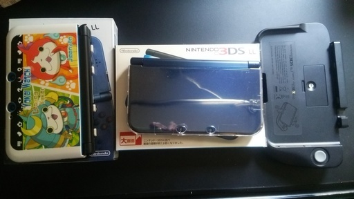 3DS LL 本体２台セットで買い取っていただける方、両方ハードカバー付（一台は拡張パッド付）綺麗です