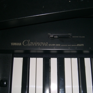 引取り希望】YAMAHA Clavinova CVP-30 電子ピアノ