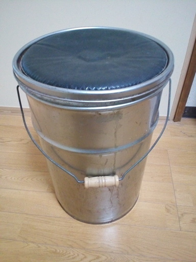 Bulldog オープンペール缶スツール軽量25l よっちゃん 名古屋の収納家具 収納ケース の中古あげます 譲ります ジモティーで不用品の処分 Bulldog オープンペール缶スツール軽量25l よっちゃん 名古屋の収納家具 収納ケース の中古あげます 譲ります ジモティーで不用品の処分