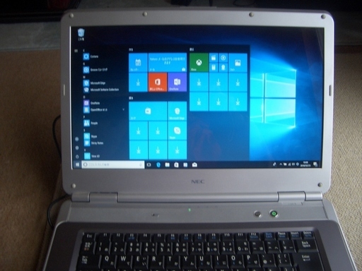 【お買い得】　Windows10 ノートパソコン　NEC VersaPro　JVA-9