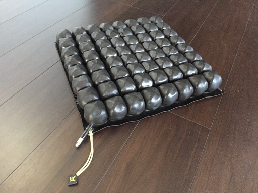 ロホクッション　ロータイプ　☆車いす用床ずれ予防クッション☆