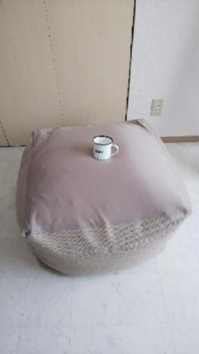 体にフィットするソファ(無印良品)