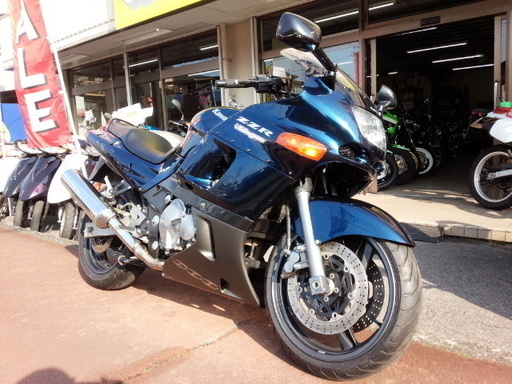 NO.1903 ZZR400 N型 水冷4サイクル16バルブ4気筒エンジン ☆彡