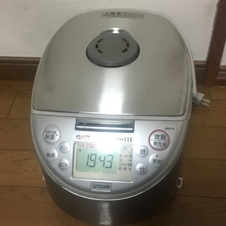 【取引中】炊飯器 5合炊き タイガー