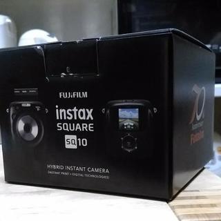 新品チェキ インスタントカメラ スクエア instax SQUARE SQ10 - カメラ