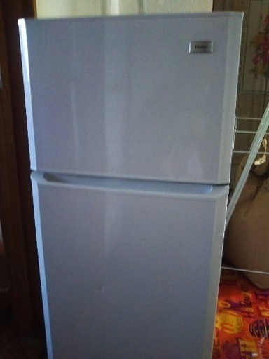 冷蔵庫、洗濯機、電子レンジの3点セット