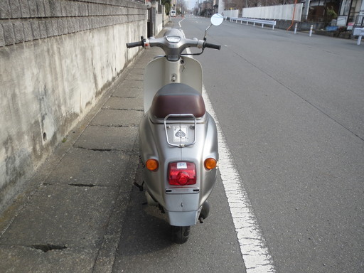 商談中3 24まで Af24 ホンダ ジョルノ フロントキャリア シルバー 2ストローク 原付 原チャリ スクーター バッテリ ｔａｋ 東大宮のホンダの中古あげます 譲ります ジモティーで不用品の処分