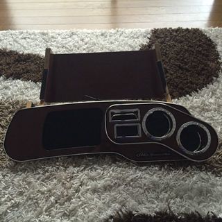 美品です。30セルシオ　フロントテーブル