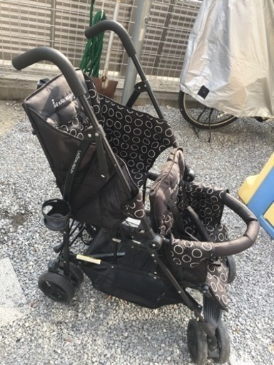 ２人乗りベビーカー