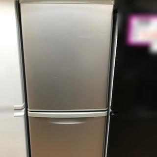 冷蔵庫　パナソニック　NR-B144W-S　2012年製　右ドア　ドア数　2ドア