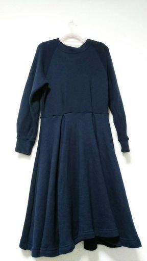 G V G V のスウェットワンピース チロル 鹿嶋のワンピースの中古 古着あげます 譲ります ジモティーで不用品の処分