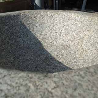 石臼　　臼　　餅つき　　正月　　杵　　蹲