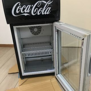 Coca-Cola 冷蔵庫 JR-CC25A ガラスドア　2012年製　非売品 非売品】コカコーラ冷蔵庫 Coca-Cola 冷蔵庫 JR-CC25A ガラスドア 2012