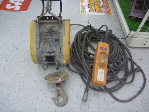 RYOBI WI-61C 電動ウインチ【リライズ野田愛宕店】【引取限定】【中古品】１点限り早い者勝ち！