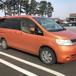 激安中古日産セレナ