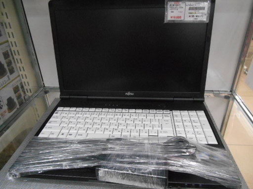 【高く買取るゾウ行橋店】富士通 ノートPC A552/E win10/Celeron B820 1.7GHz/2GB/250GB【行橋市行事 直接引取】