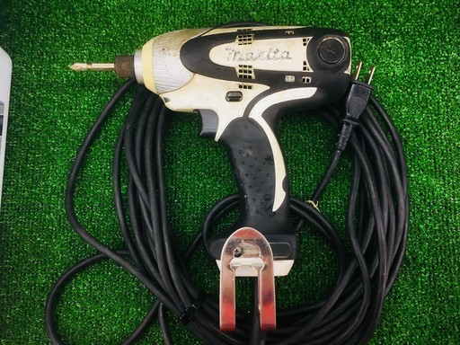 マキタ Makita 6955 インパクトドライバー【リライズ野田愛宕店】【引取限定】【中古品】