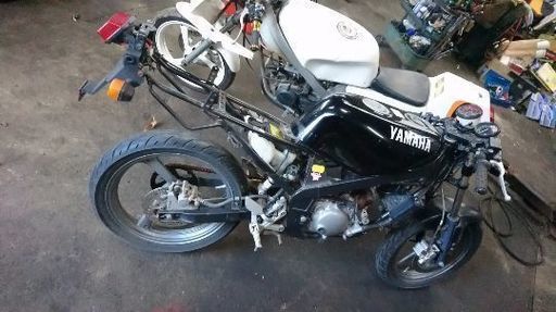 部品取り YAMAHA TZ50 3tu TZR50R 4eu 2台