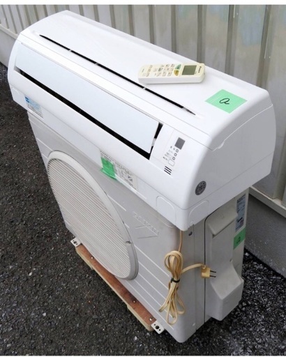 ダイキン《壁掛けルームエアコン》AN22MESJ-W　6～8畳　11年 a