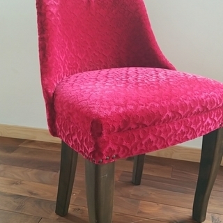 ＜決まりました＞【無料】赤いベルベットの椅子（着払可能）