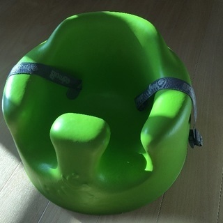 Bumbo ベビーソファ