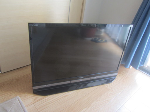 ３２型　液晶テレビ　SHARP  AQUOS    [LC-32DR9]