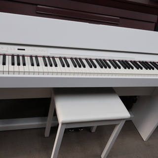 Roland　電子ピアノ　F-140W　　￥53.000-
