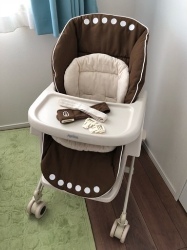 アップリカ ハイローチェア 手動 オカピ太郎 新小岩のベビー用品 ベビーラック ベビーチェア の中古あげます 譲ります ジモティーで不用品の処分